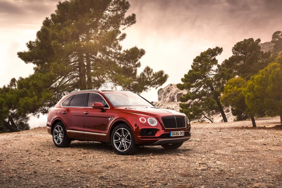  Bentley Bentayga Diesel 2016 года  (WW) (фото 48 из 107)